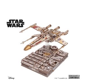 Ugears 3D-Puzzle aus Holz Star Wars Luke Skywalker's X-Flügler-Sternenjäger